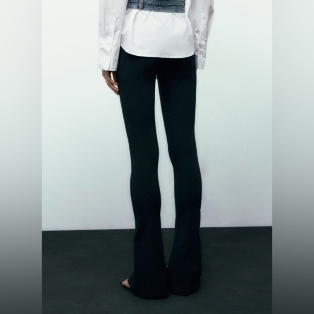 Split flared leggings